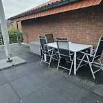 Kratzert 1-2 Schlafzimmer