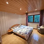 Kratzert 1-2 Schlafzimmer Apartamento *