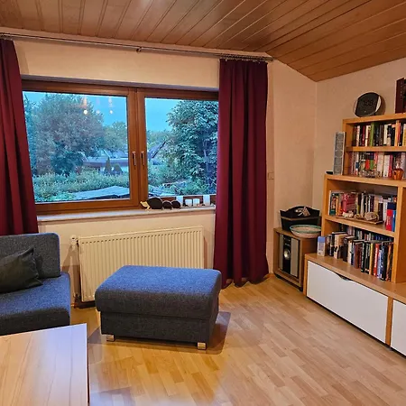 Kratzert 1-2 Schlafzimmer Apartment *