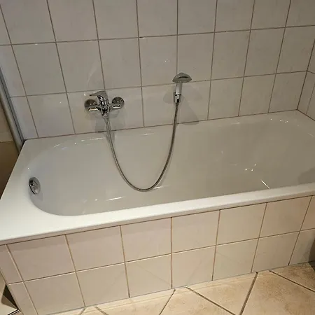 Apartment Kratzert 1-2 Schlafzimmer