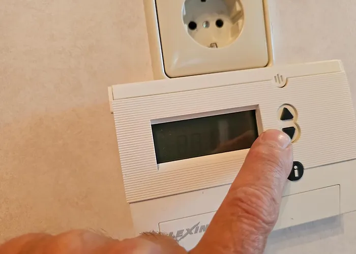 Kratzert 1-2 Schlafzimmer 公寓 *