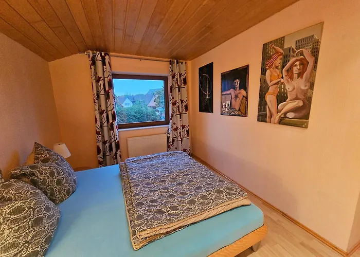 Kratzert 1-2 Schlafzimmer