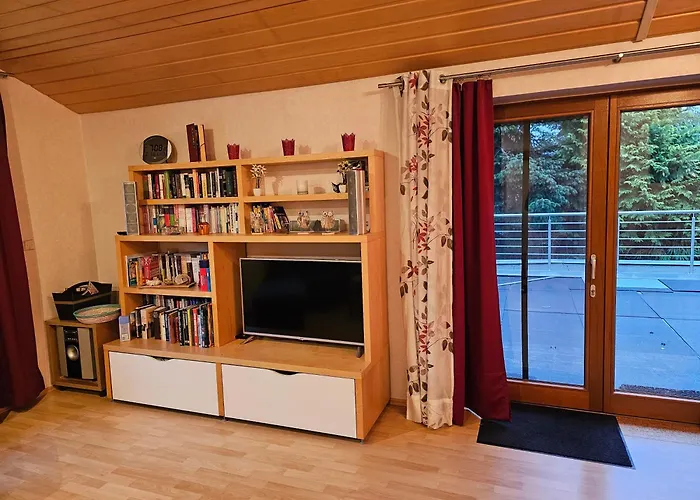 Kratzert 1-2 Schlafzimmer 居特斯洛