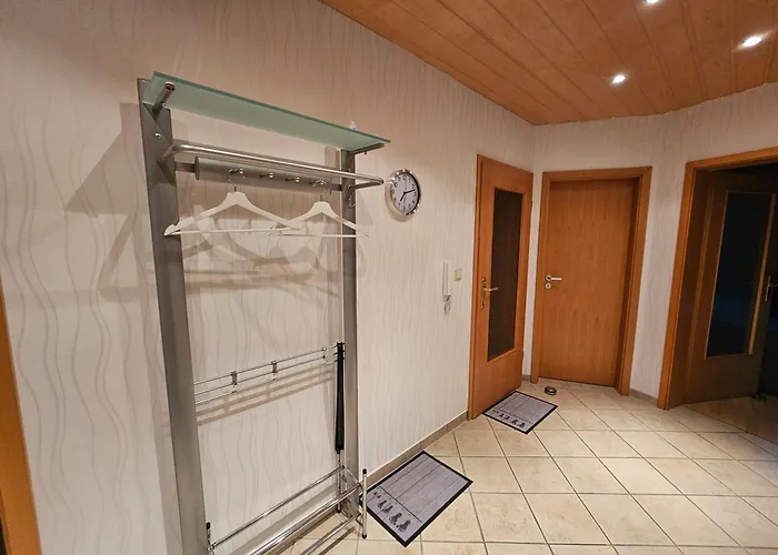 Kratzert 1-2 Schlafzimmer