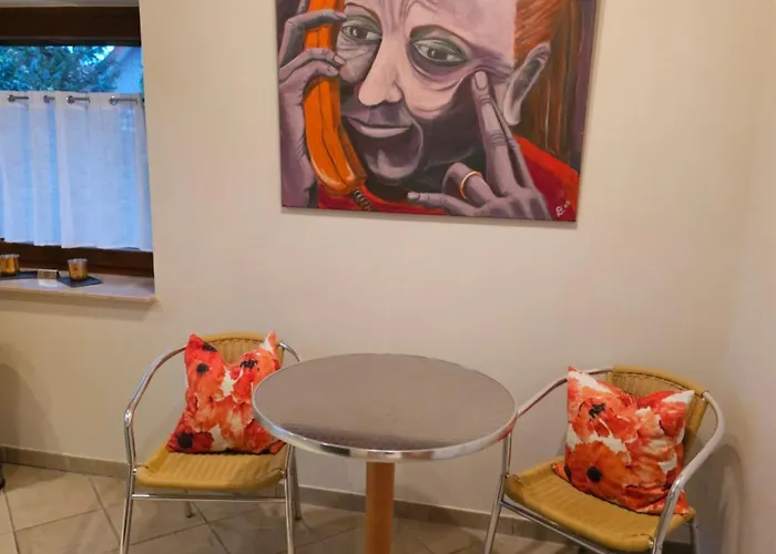 Kratzert 1-2 Schlafzimmer 公寓 居特斯洛